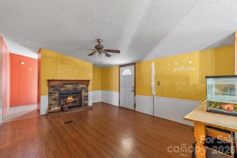 2324 Alfred Hartley Road Lenoir NC 28645