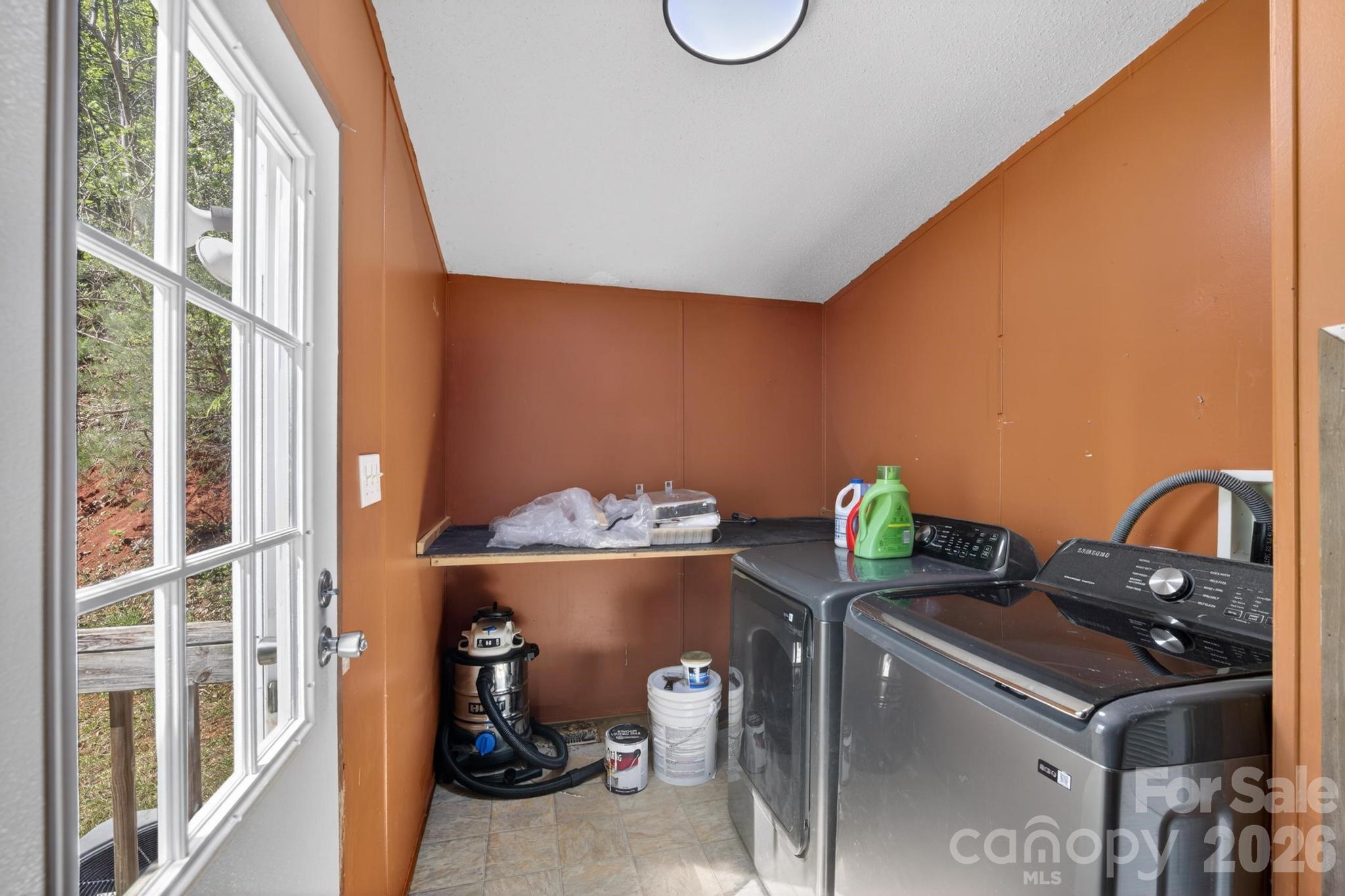 2324 Alfred Hartley Road Lenoir NC 28645