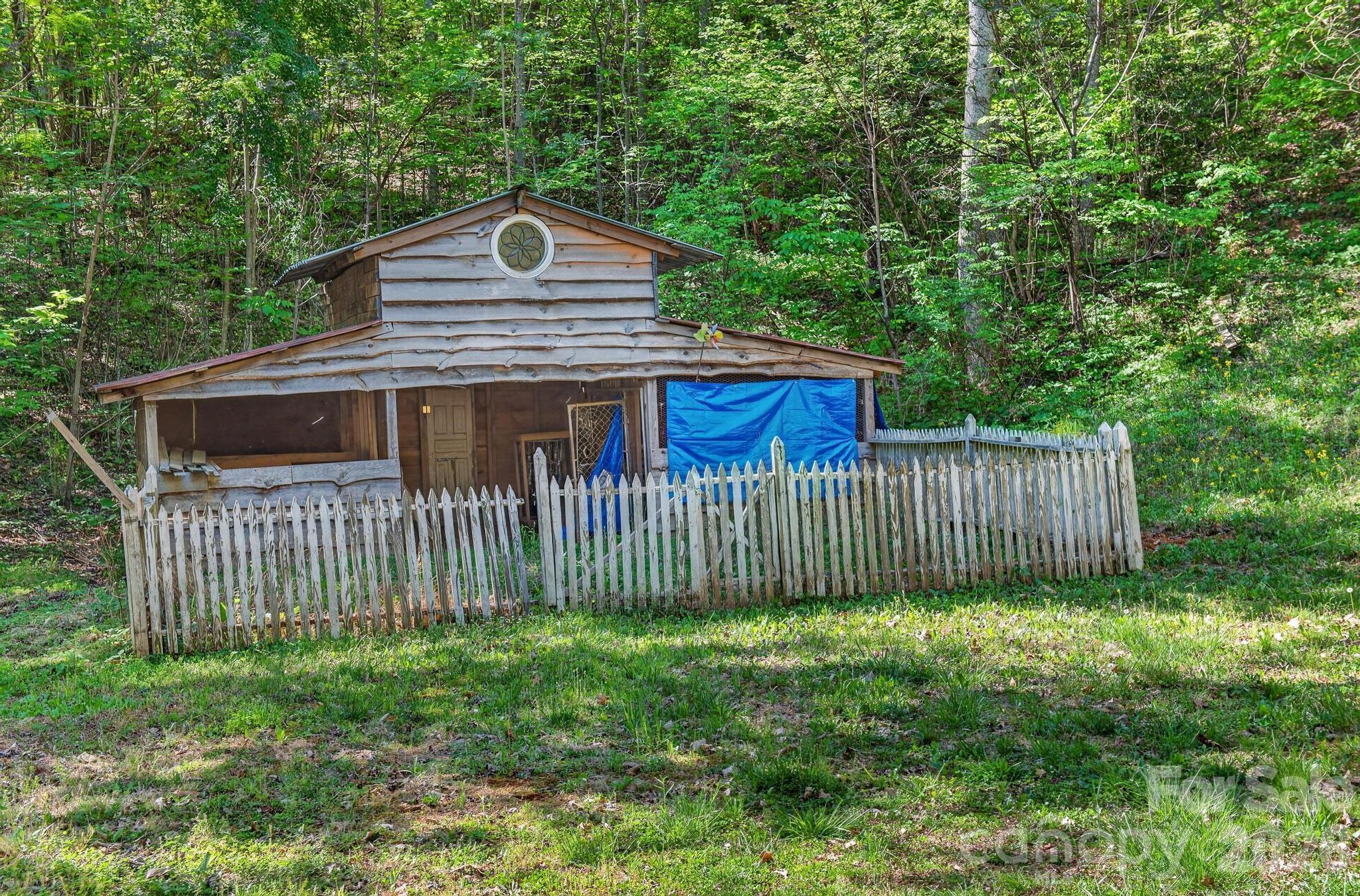 2324 Alfred Hartley Road Lenoir NC 28645