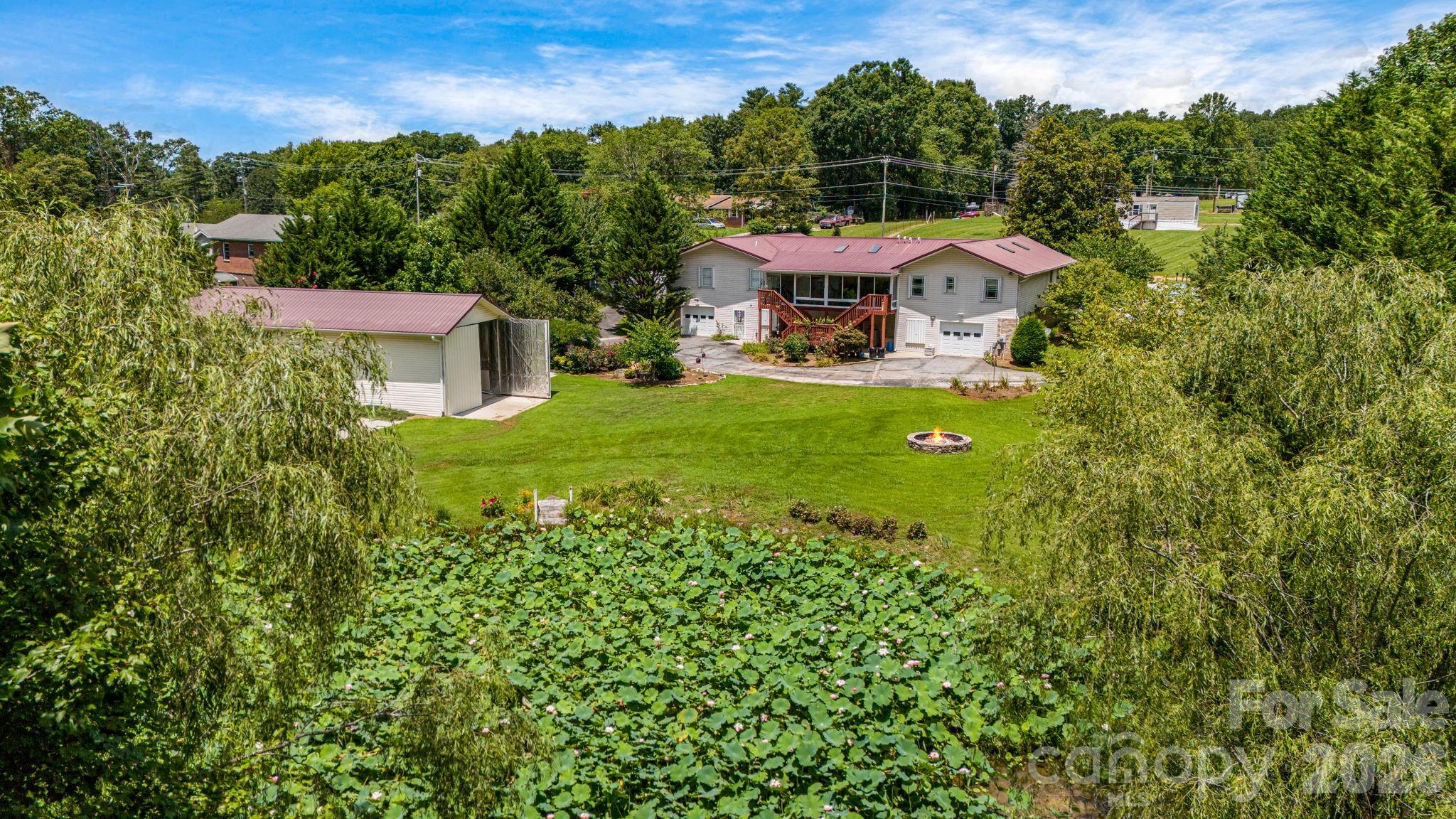 350 Old Sunset Hill Road Hendersonville NC 28792