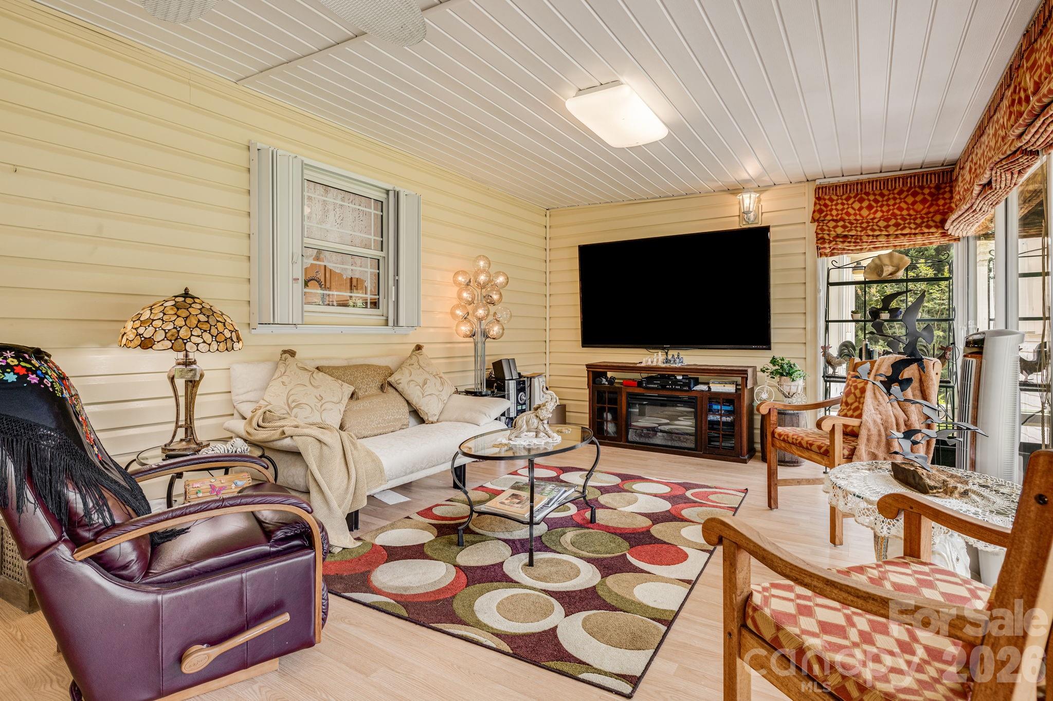 350 Old Sunset Hill Road Hendersonville NC 28792