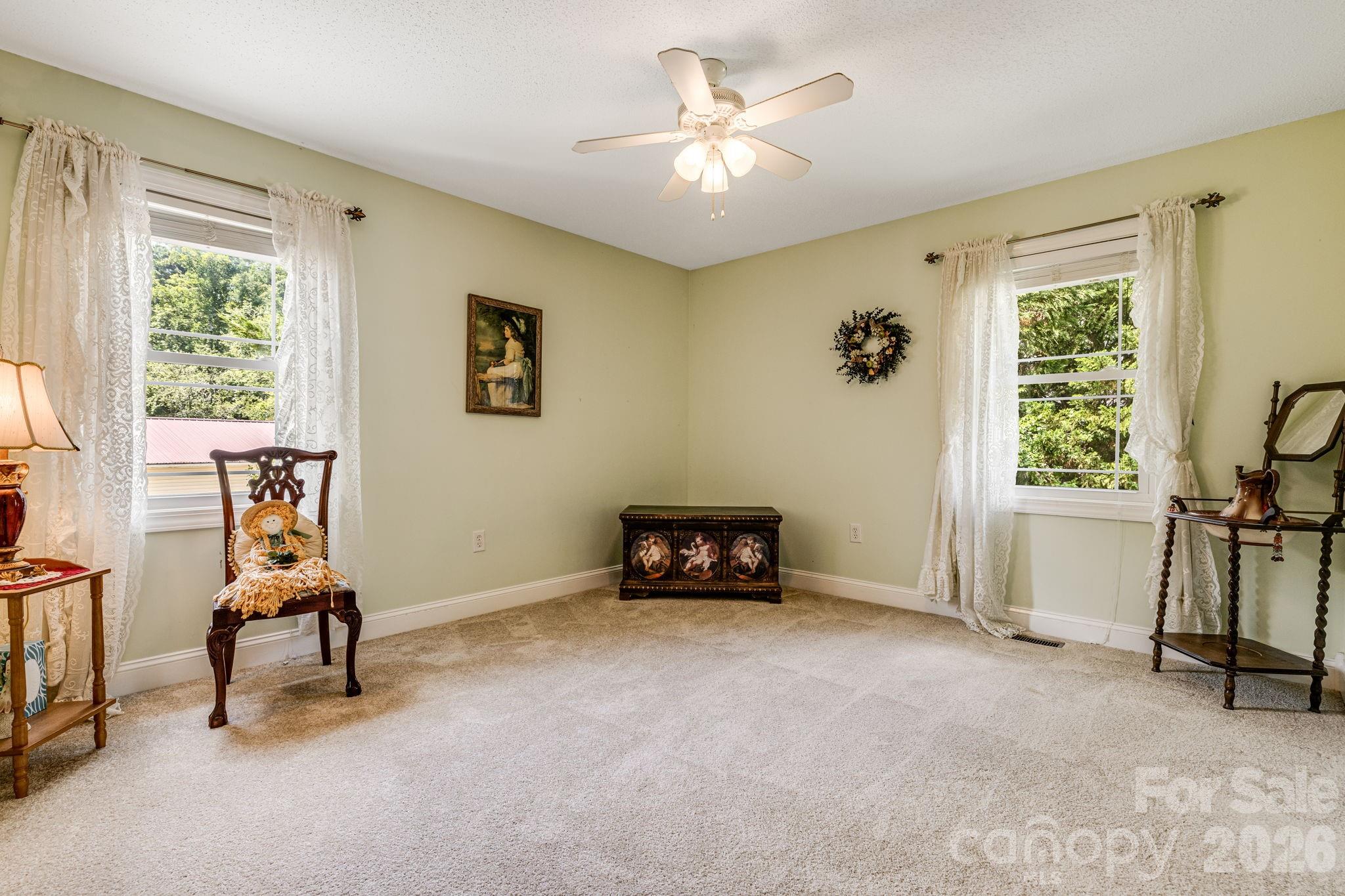 350 Old Sunset Hill Road Hendersonville NC 28792