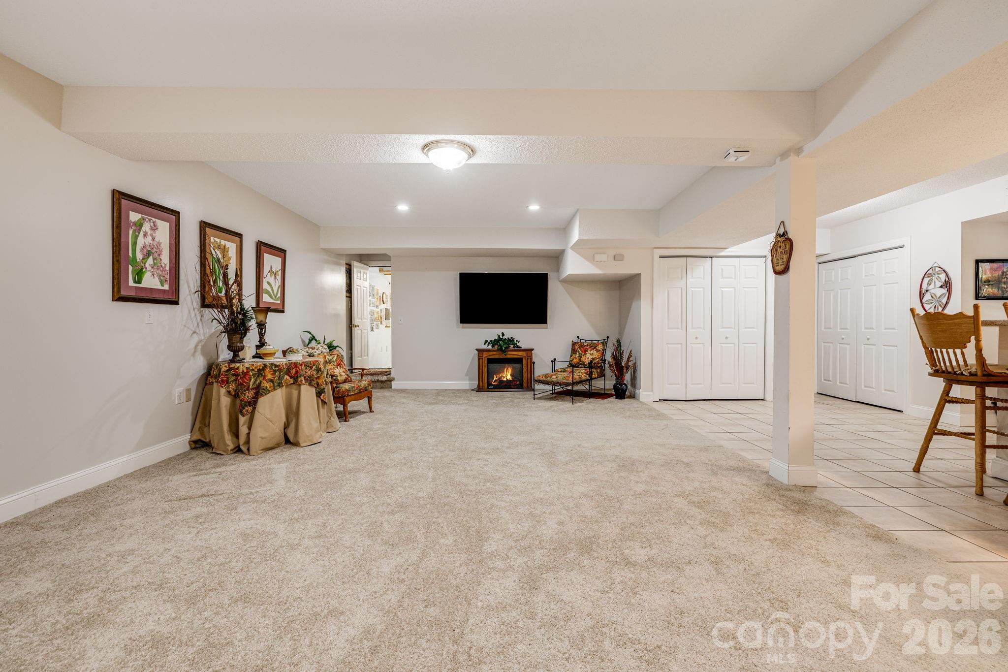 350 Old Sunset Hill Road Hendersonville NC 28792