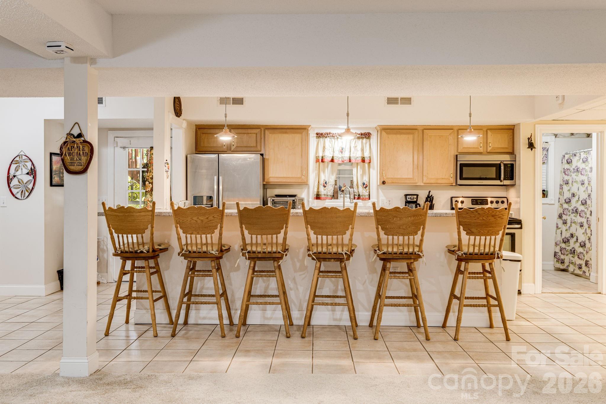 350 Old Sunset Hill Road Hendersonville NC 28792