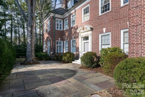 407 Vanderbilt Road Asheville NC 28803