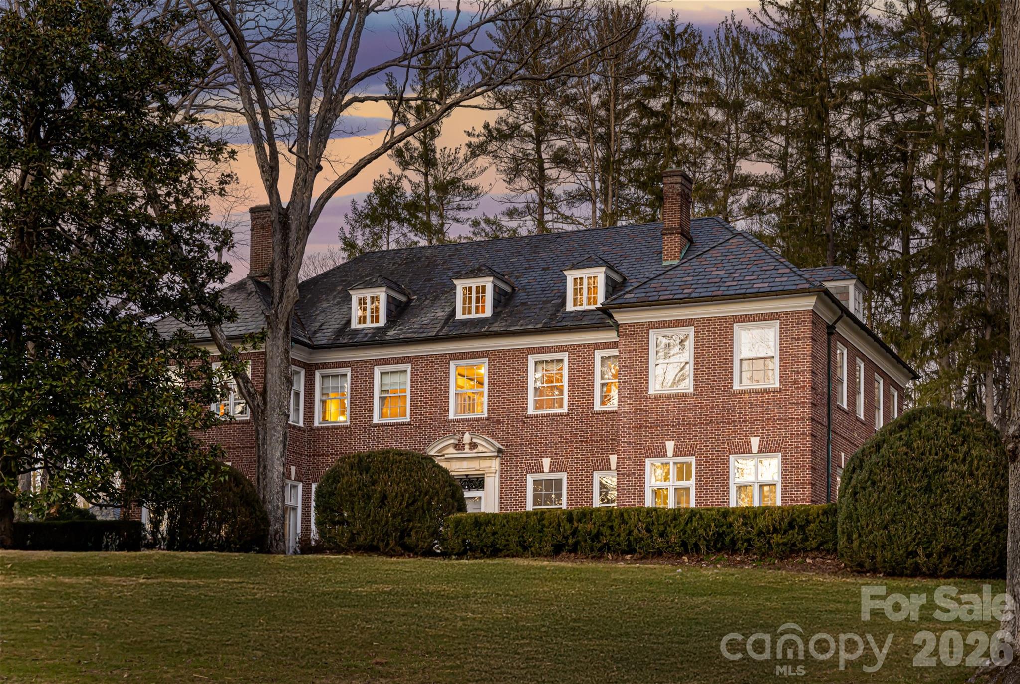 407 Vanderbilt Road Asheville NC 28803