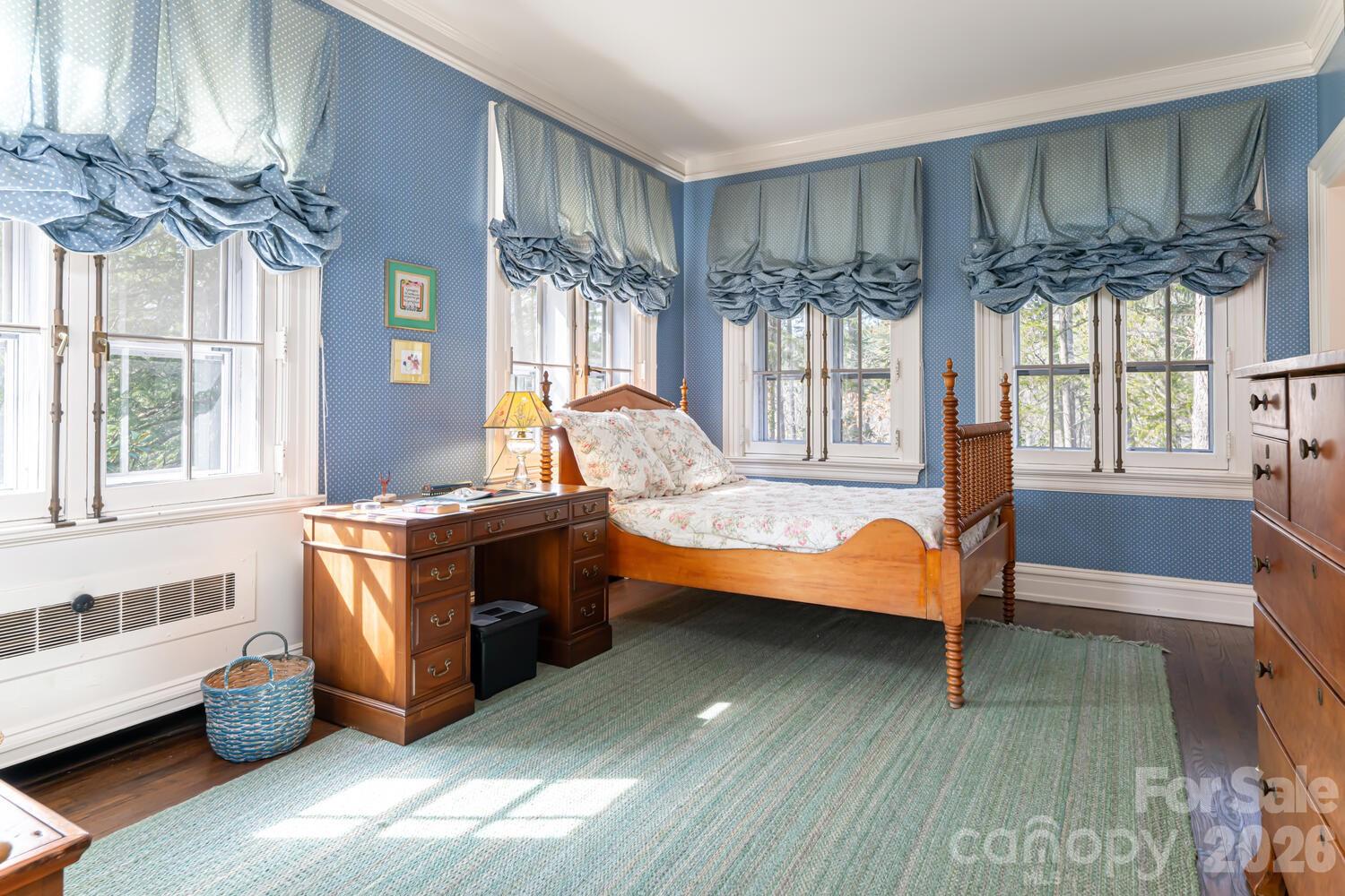 407 Vanderbilt Road Asheville NC 28803