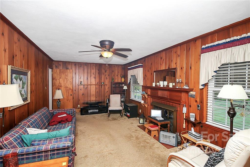 4114 Murrayhill Road Charlotte NC 28209