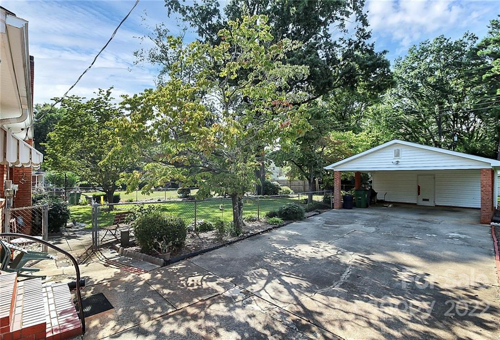 4114 Murrayhill Road Charlotte NC 28209