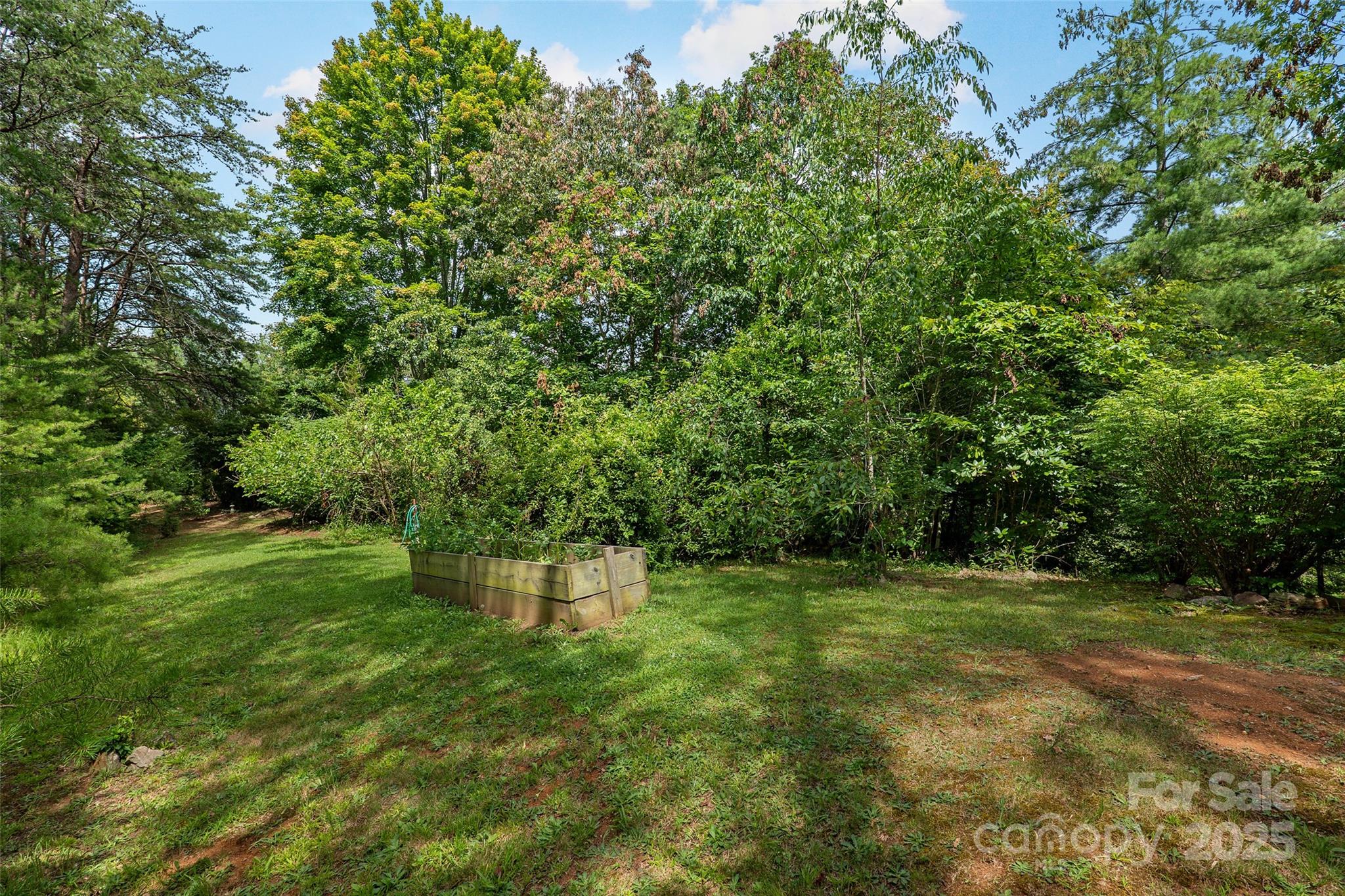 15 Willow Knolls Drive Weaverville NC 28787