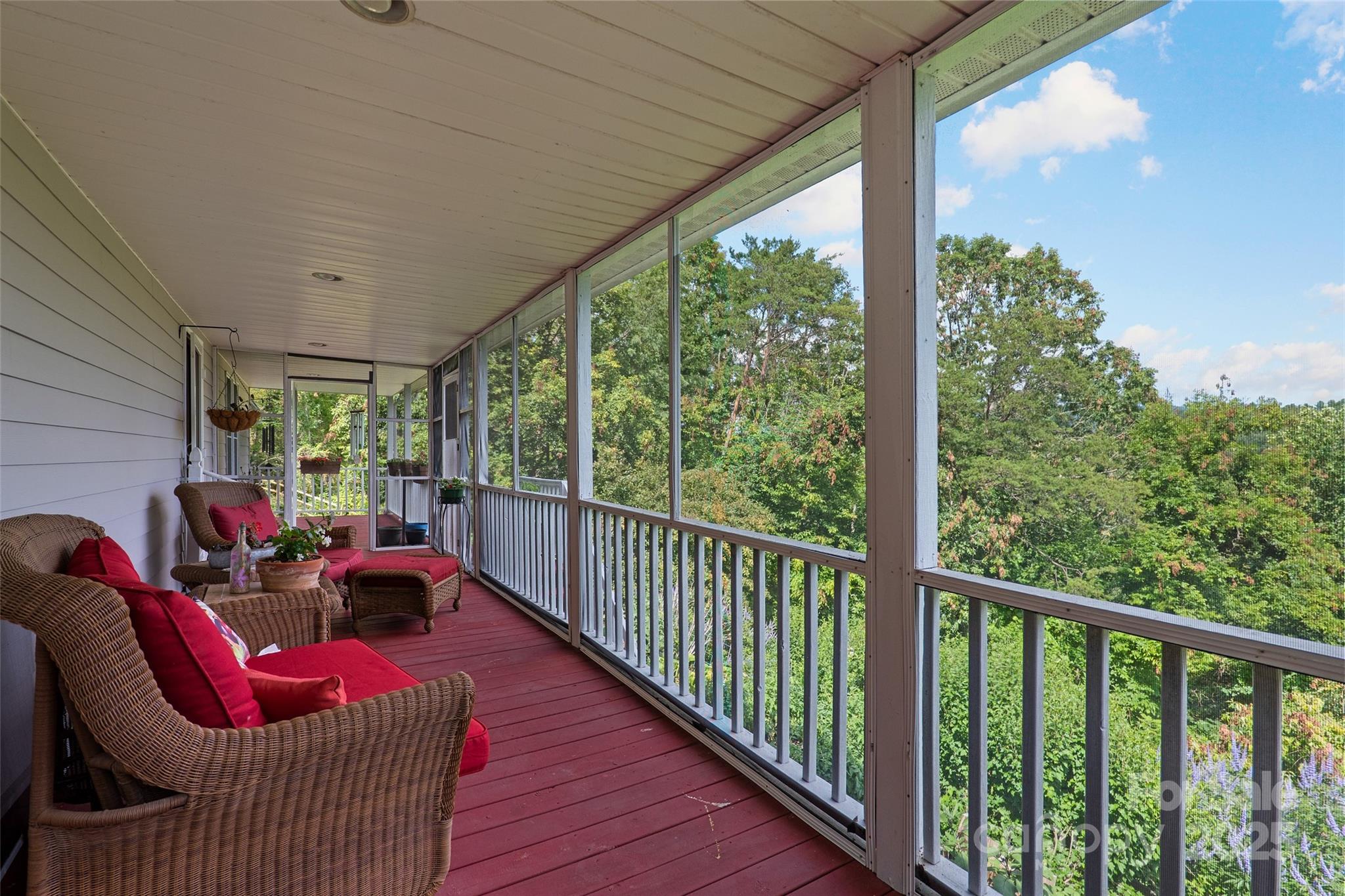 15 Willow Knolls Drive Weaverville NC 28787