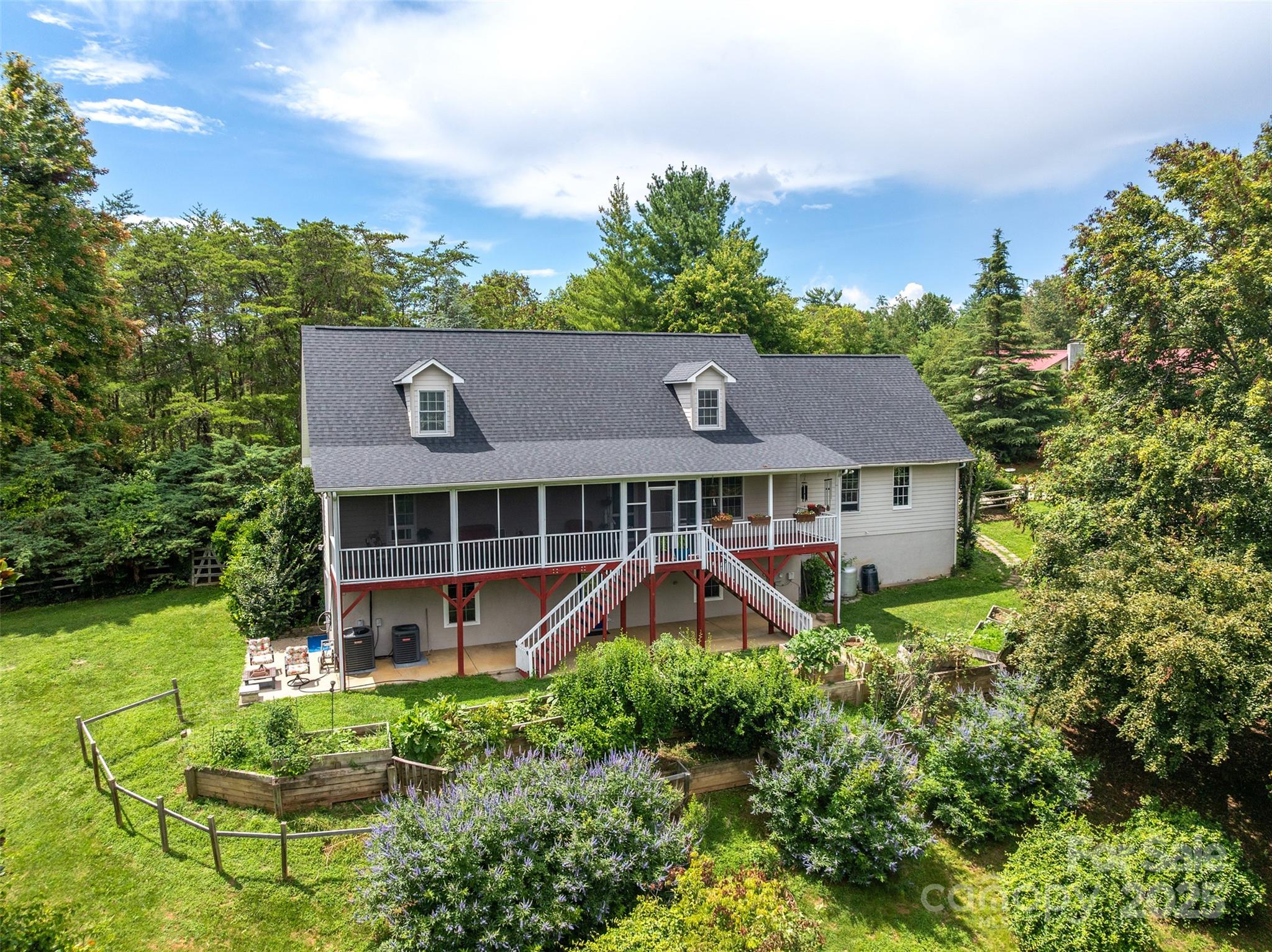 15 Willow Knolls Drive Weaverville NC 28787