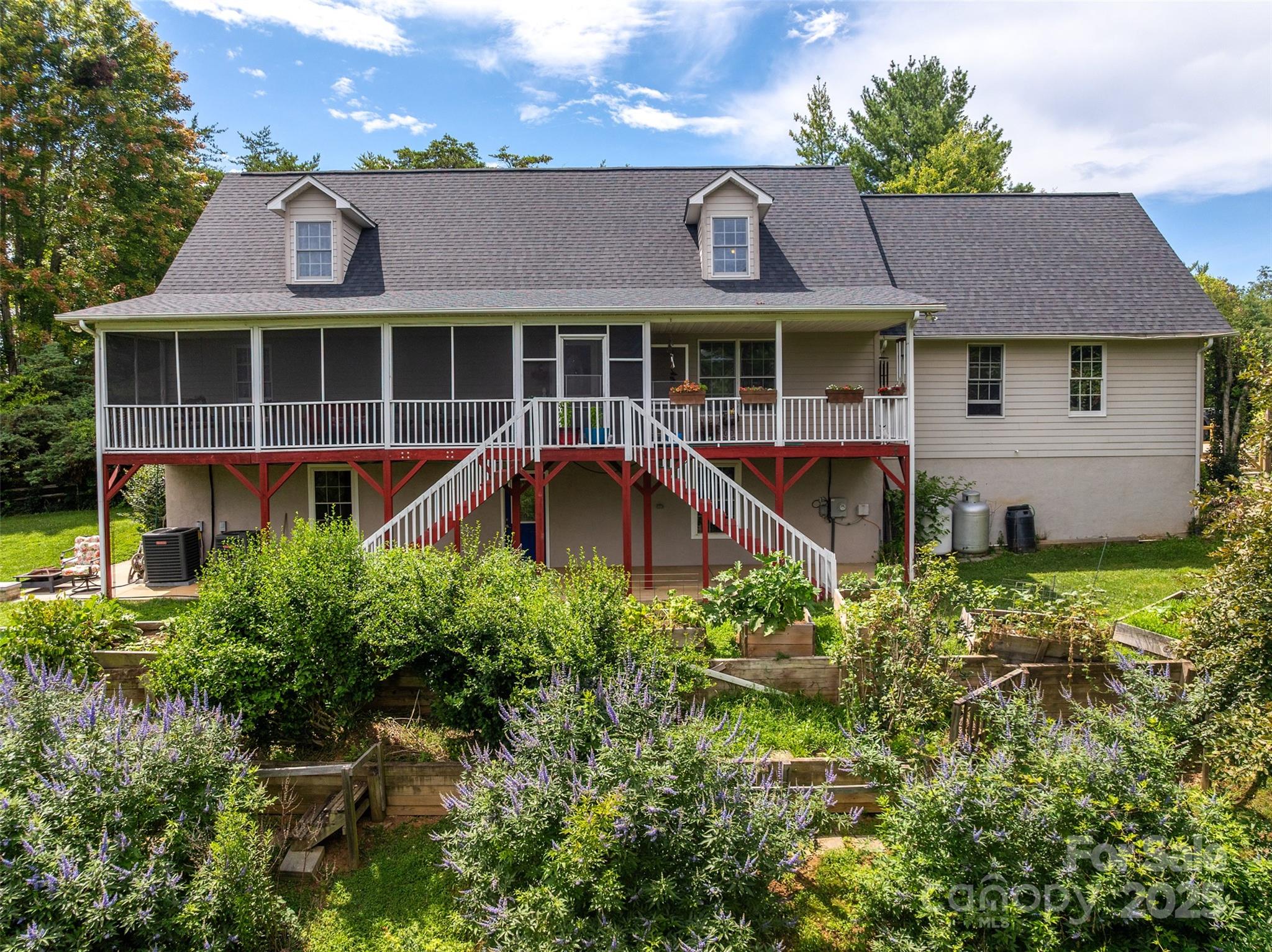 15 Willow Knolls Drive Weaverville NC 28787