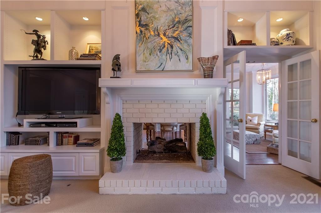 5717 Laurium Road Charlotte NC 28226