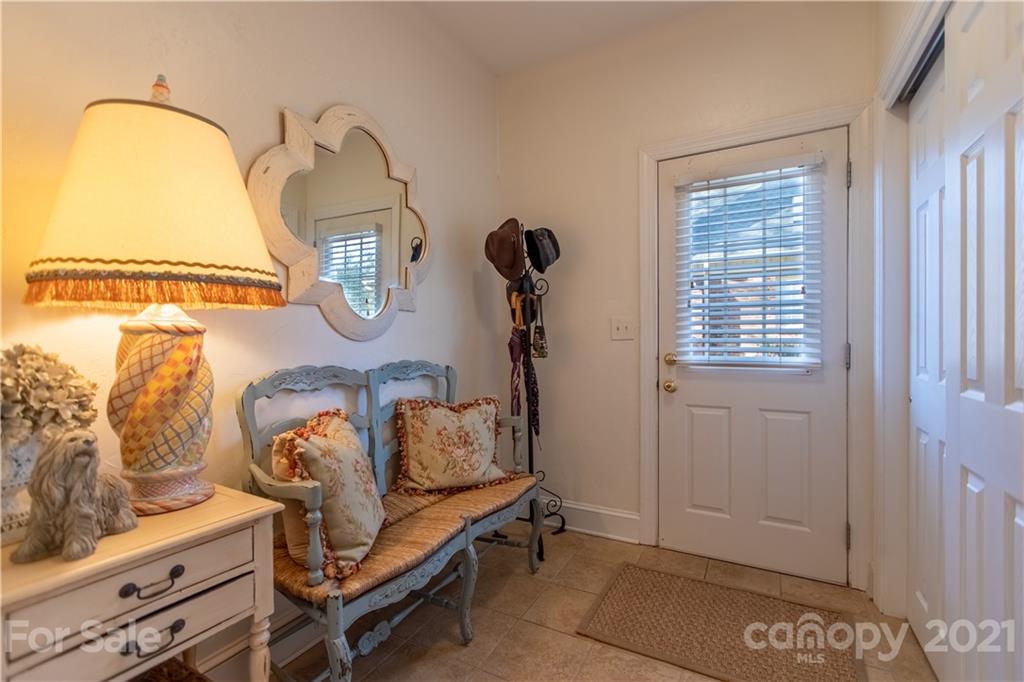 5717 Laurium Road Charlotte NC 28226