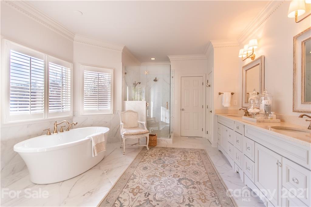5717 Laurium Road Charlotte NC 28226