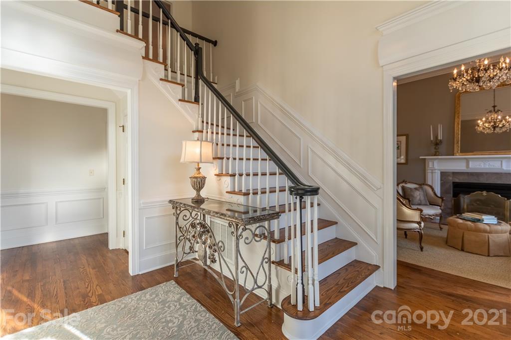 5717 Laurium Road Charlotte NC 28226