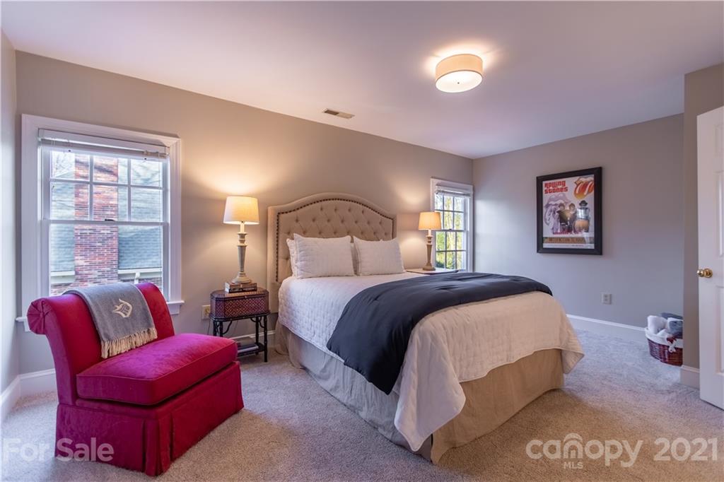 5717 Laurium Road Charlotte NC 28226