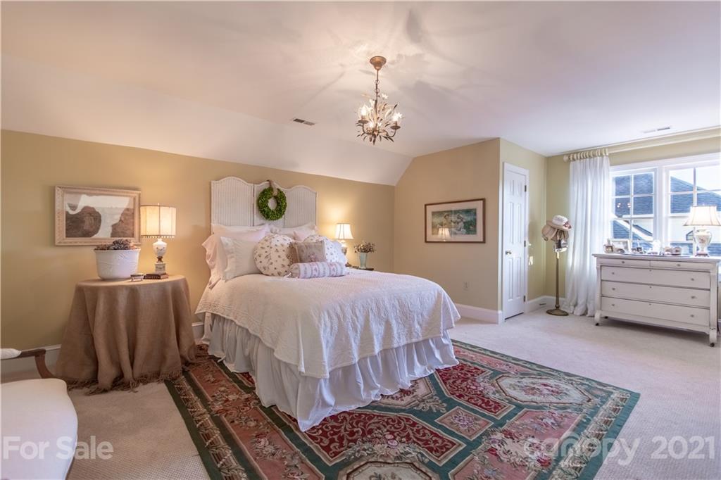 5717 Laurium Road Charlotte NC 28226