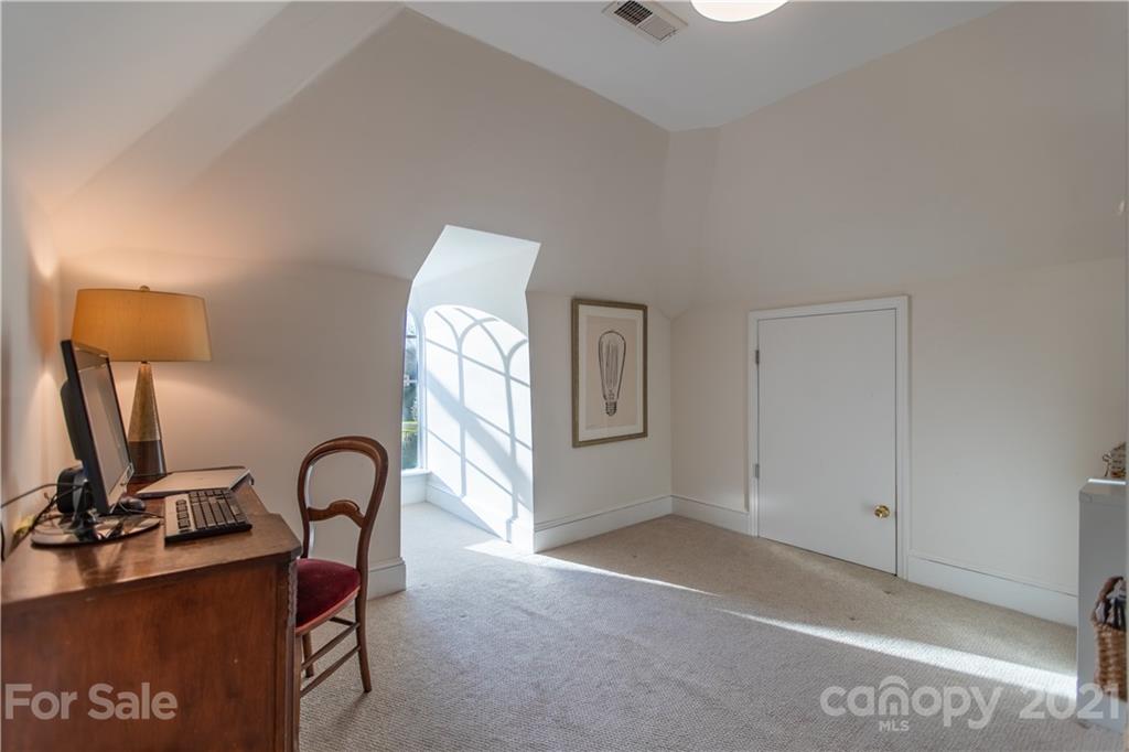 5717 Laurium Road Charlotte NC 28226
