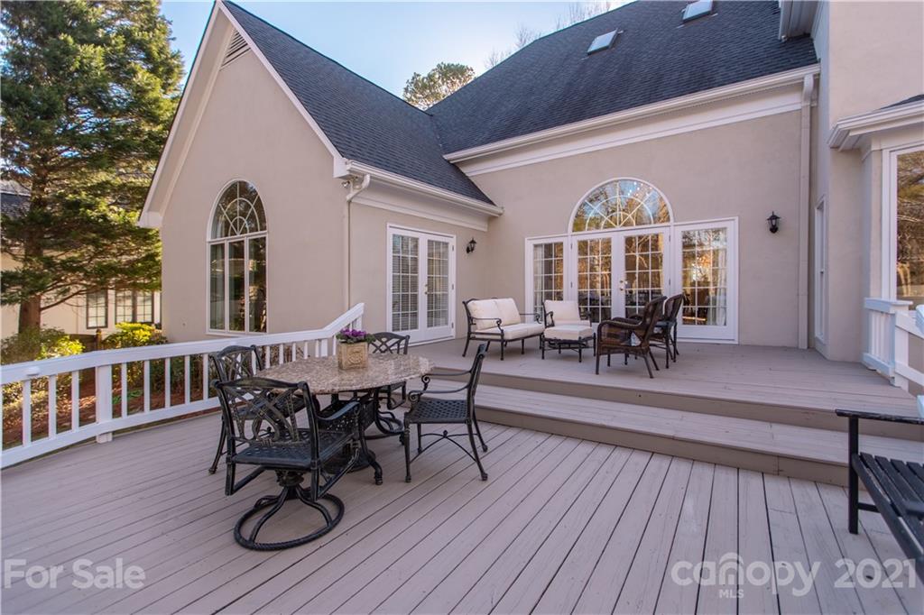 5717 Laurium Road Charlotte NC 28226