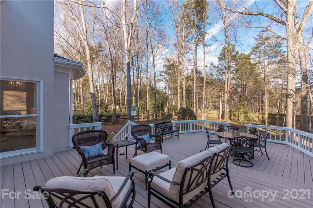 5717 Laurium Road Charlotte NC 28226