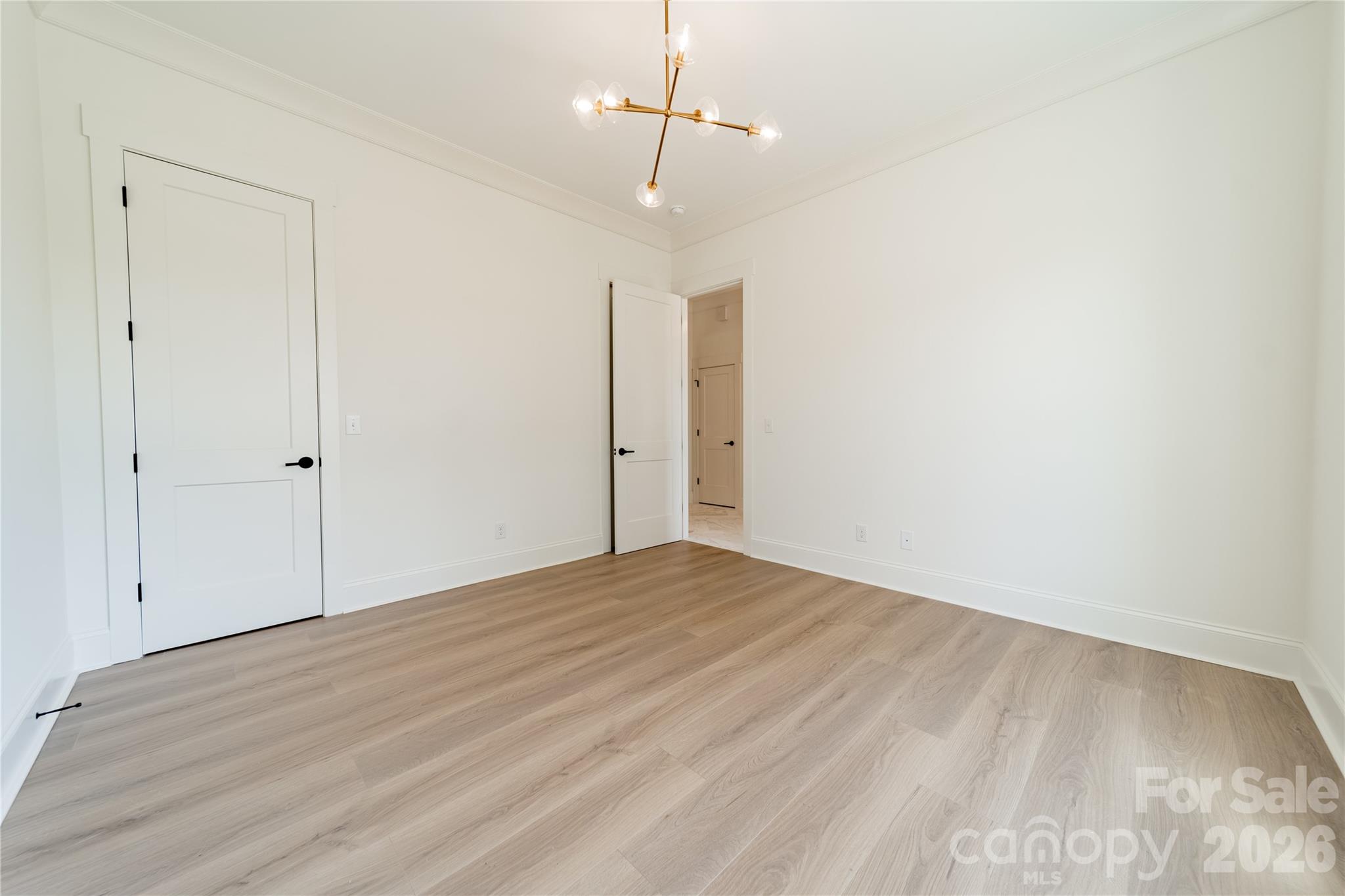 2648 Roslyn Avenue Charlotte NC 28208
