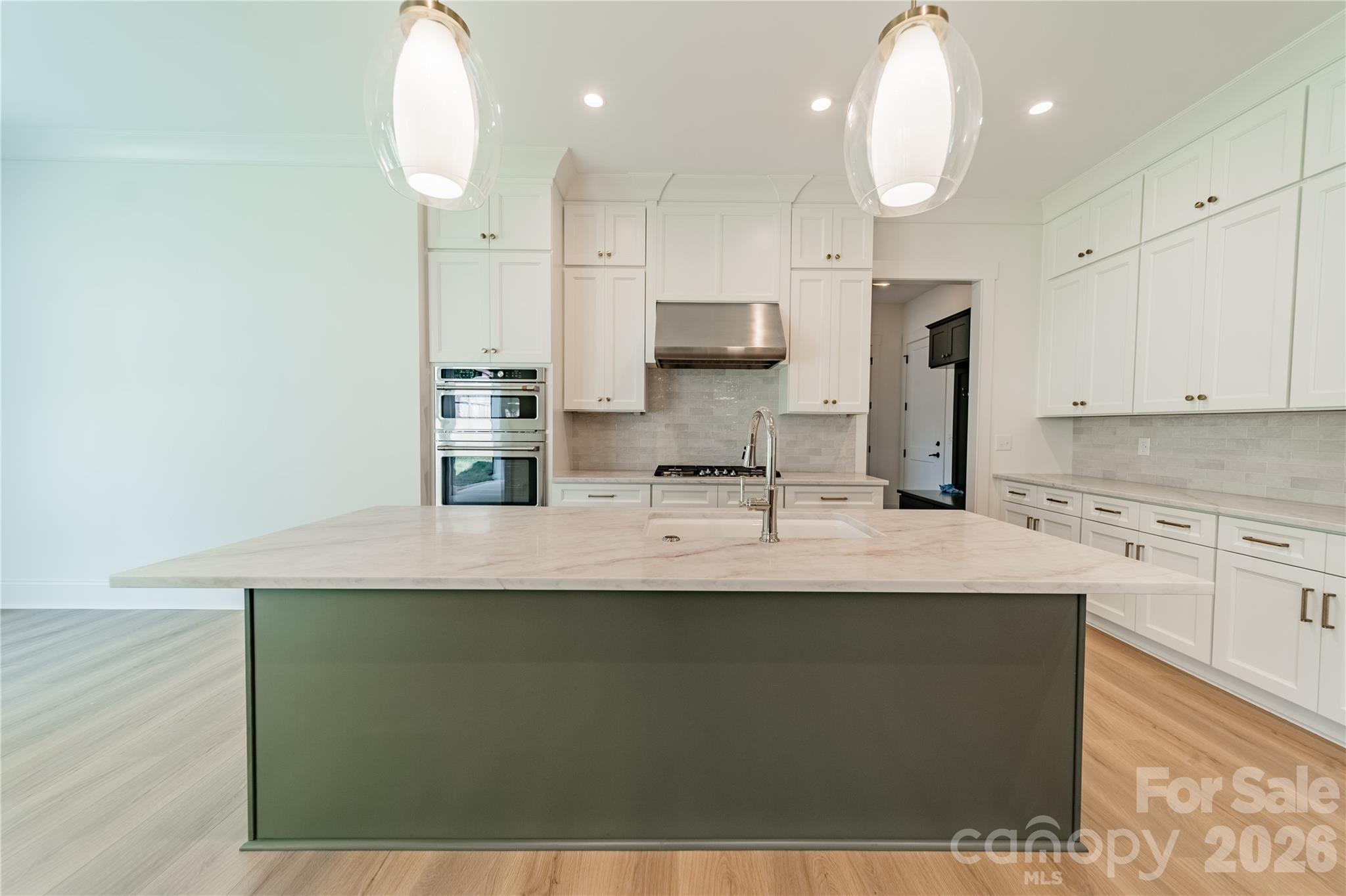 2648 Roslyn Avenue Charlotte NC 28208