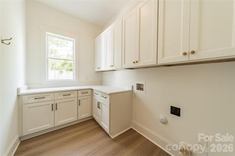 2648 Roslyn Avenue Charlotte NC 28208