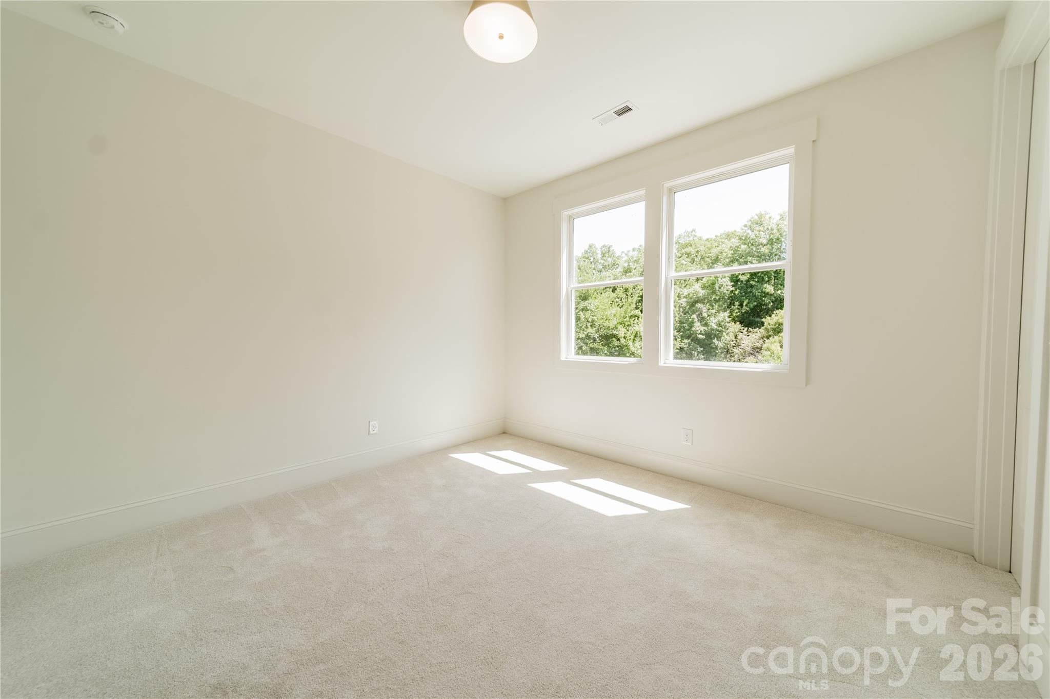 2648 Roslyn Avenue Charlotte NC 28208