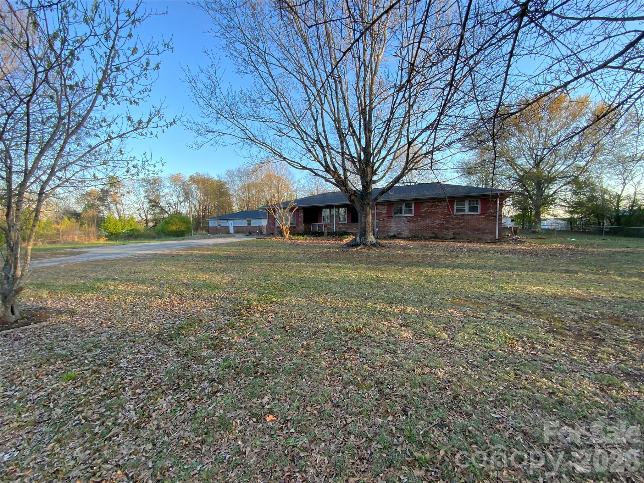 154 Lovelace Road Forest City NC 28043