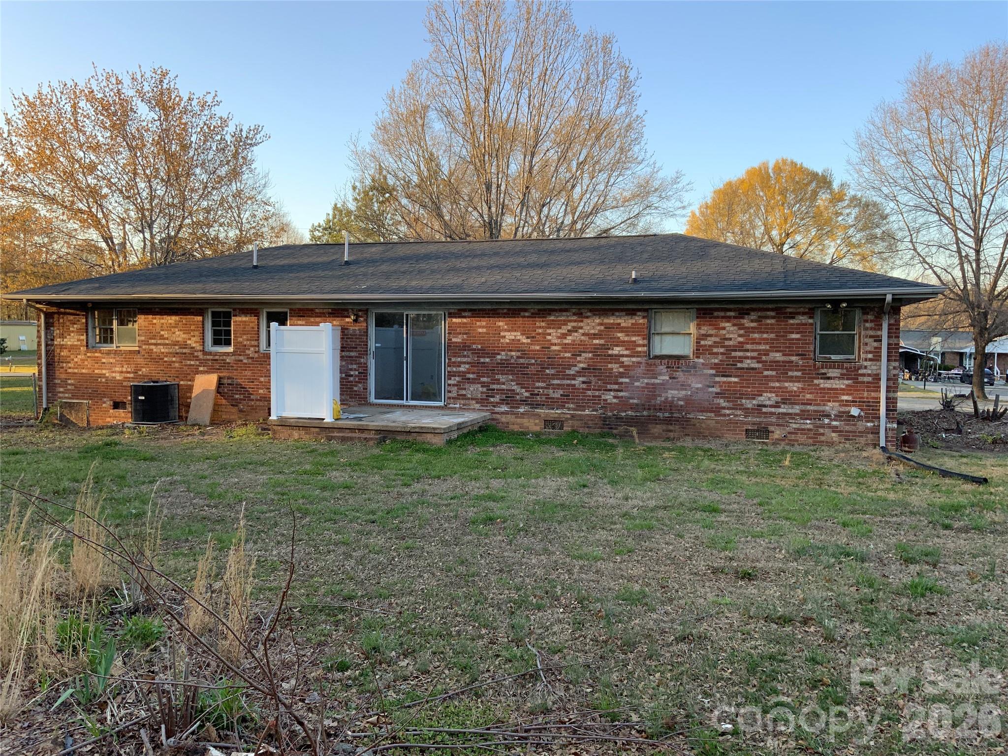 154 Lovelace Road Forest City NC 28043