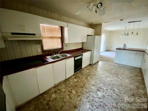 154 Lovelace Road Forest City NC 28043