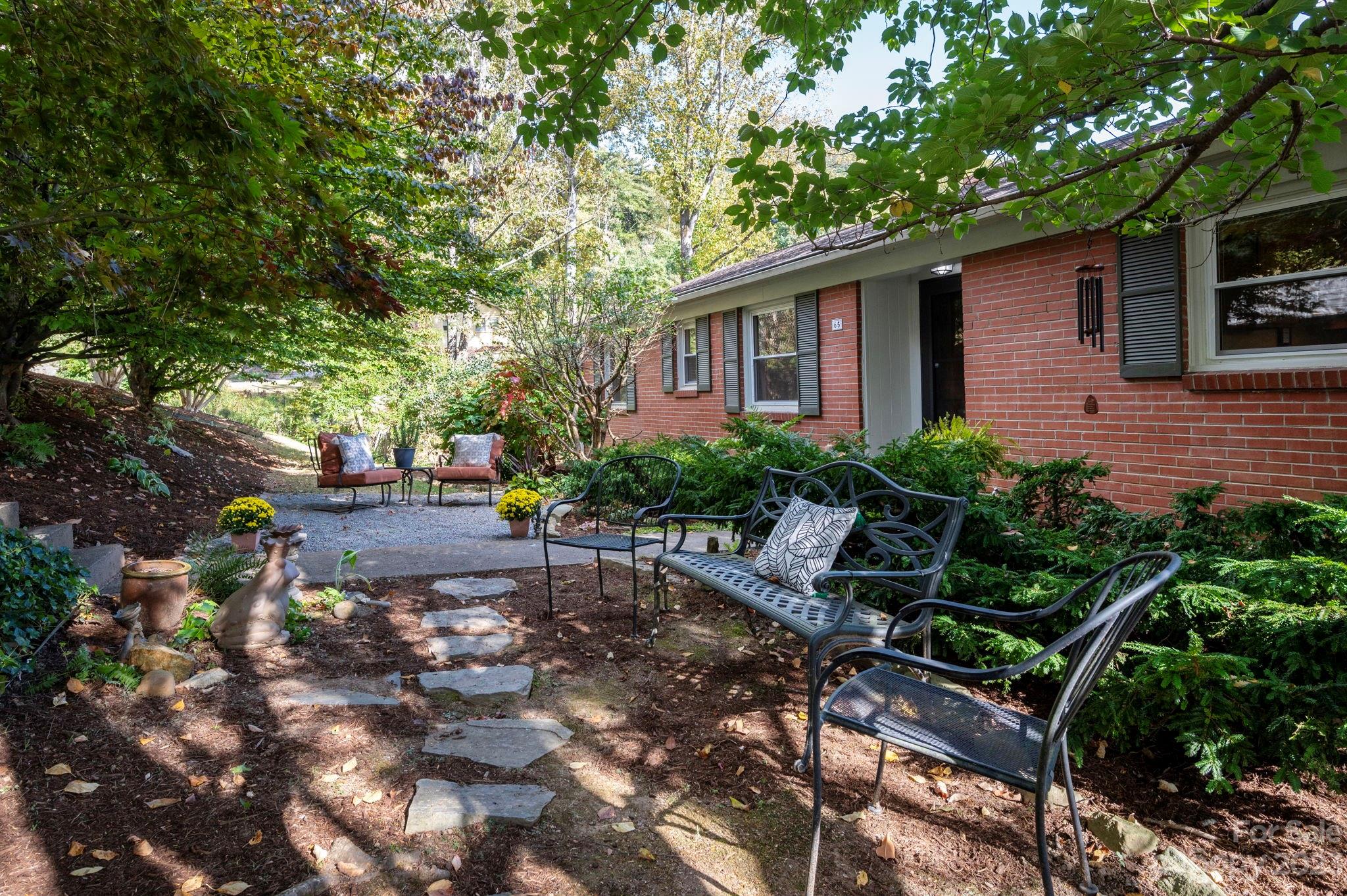 65 Griffing Boulevard Asheville NC 28804