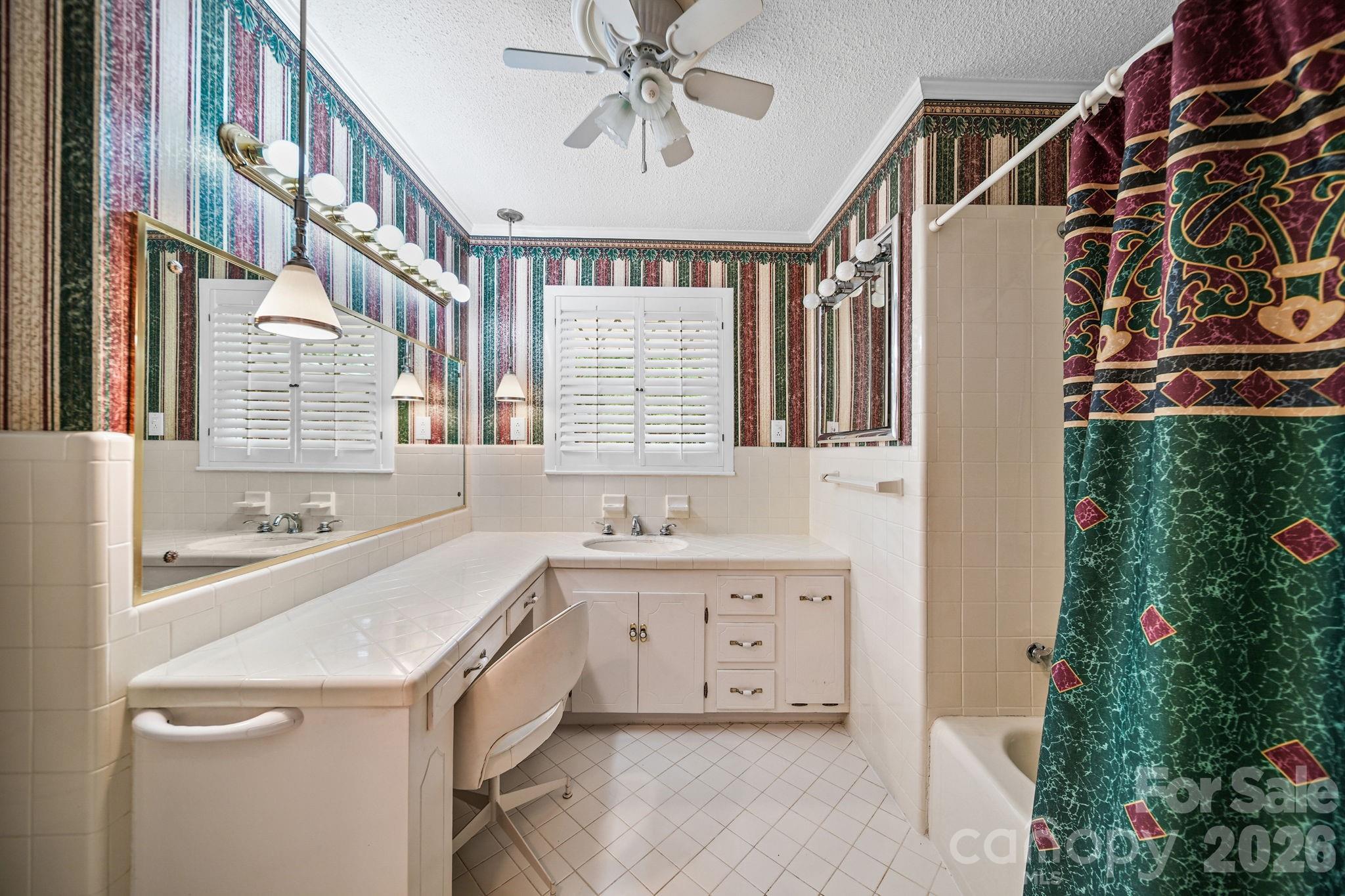 2037 Helen Drive Gastonia NC 28054