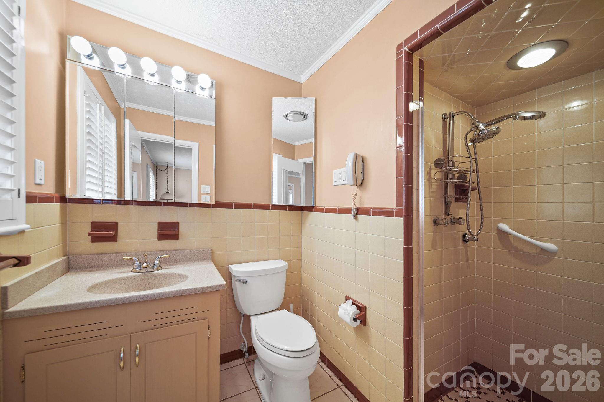 2037 Helen Drive Gastonia NC 28054