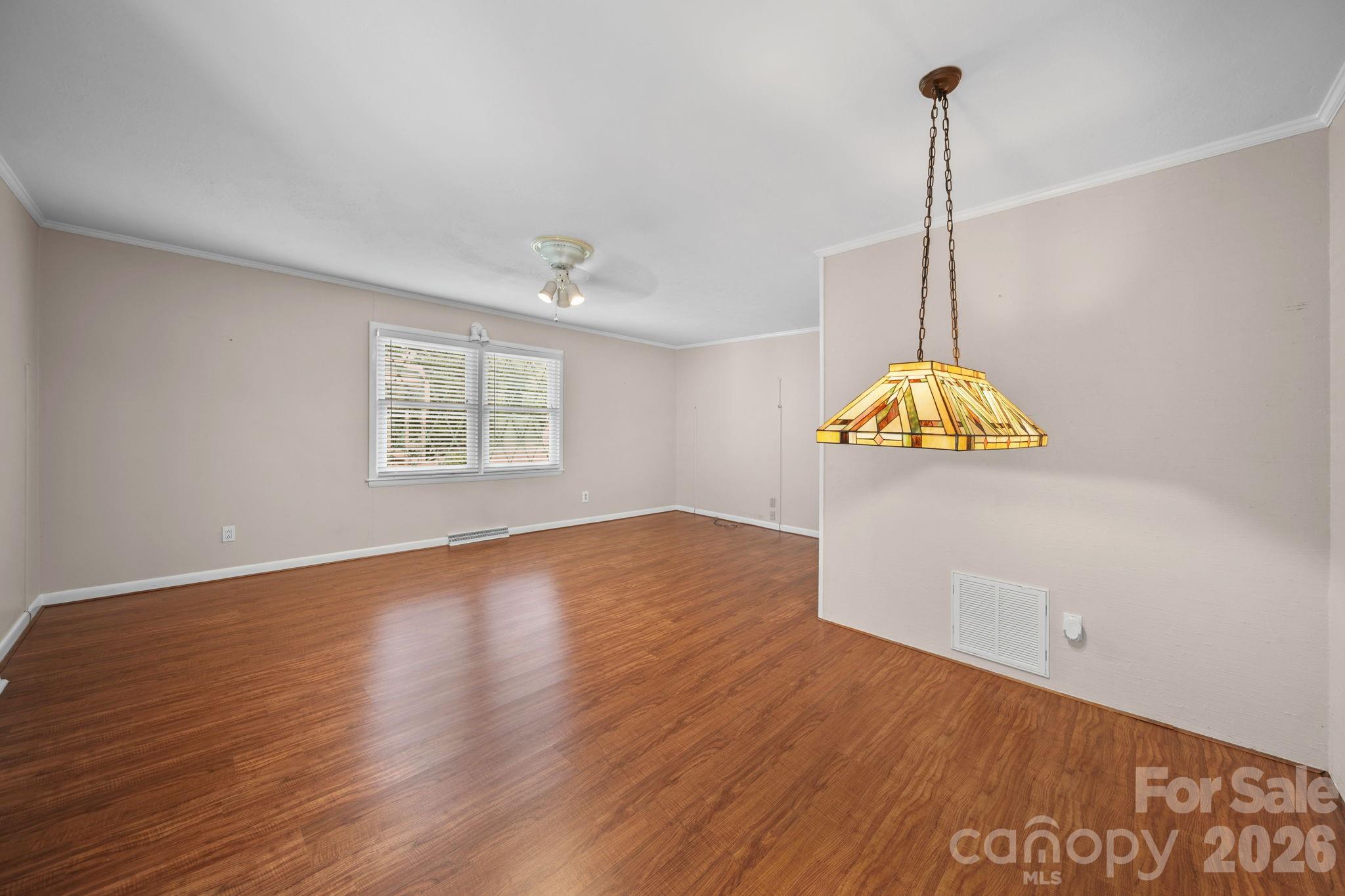 2037 Helen Drive Gastonia NC 28054