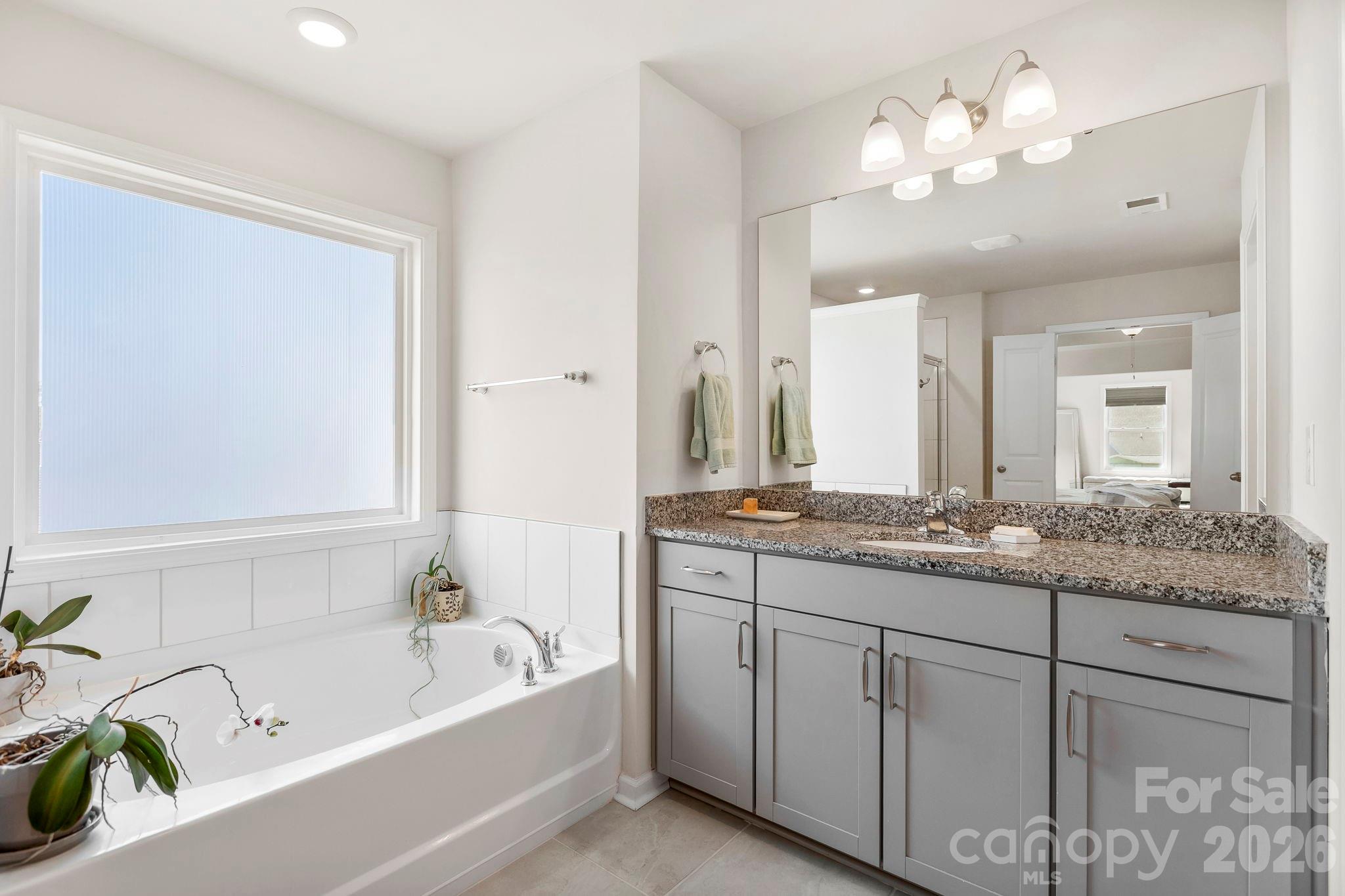 23 Thornberry Road Hendersonville NC 28792