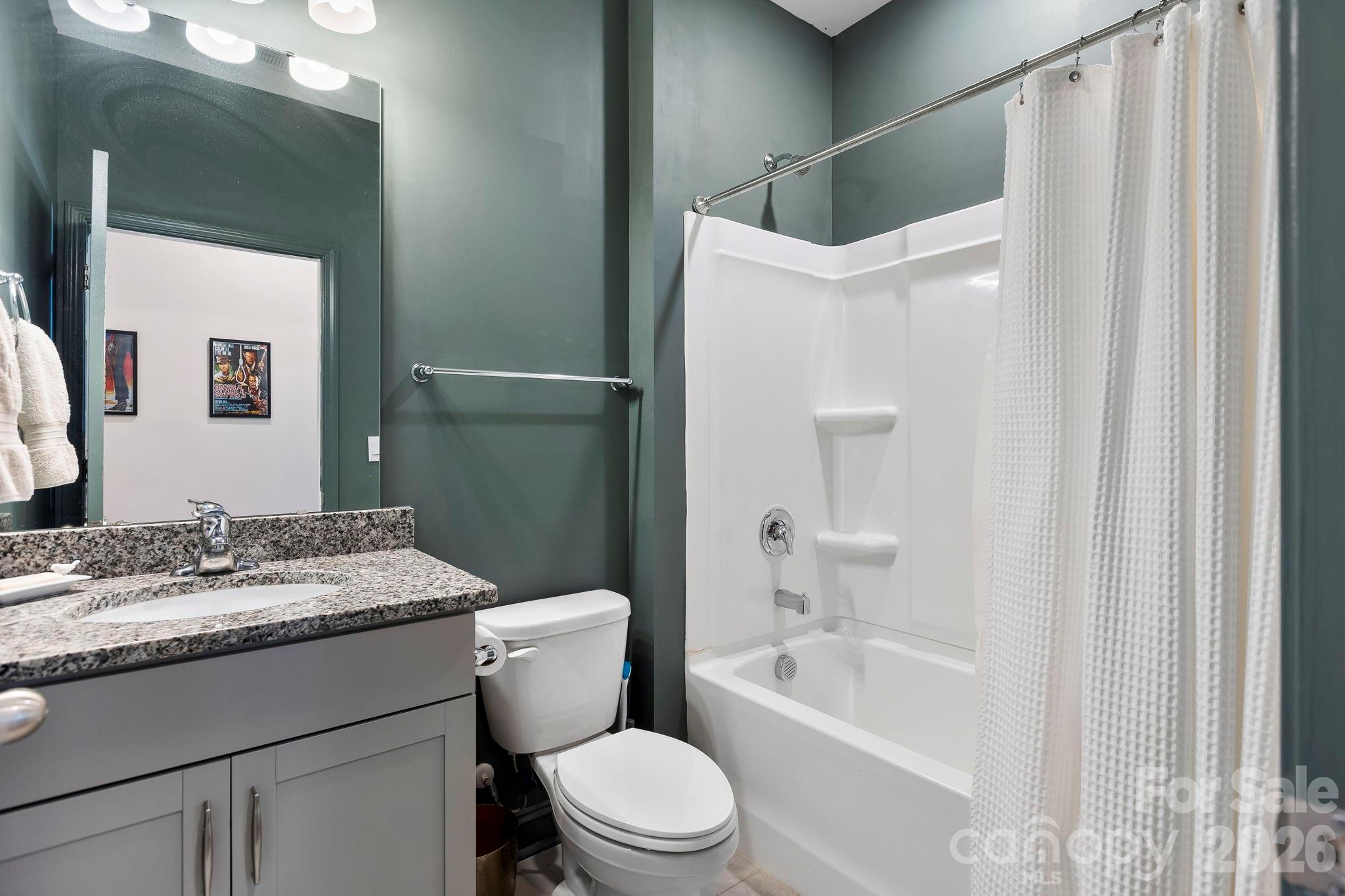 23 Thornberry Road Hendersonville NC 28792