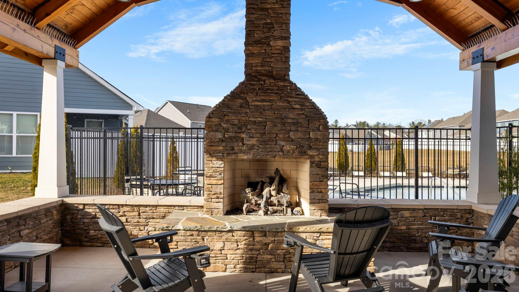 23 Thornberry Road Hendersonville NC 28792