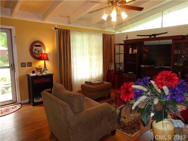 1400 Hartford Avenue Charlotte NC 28209