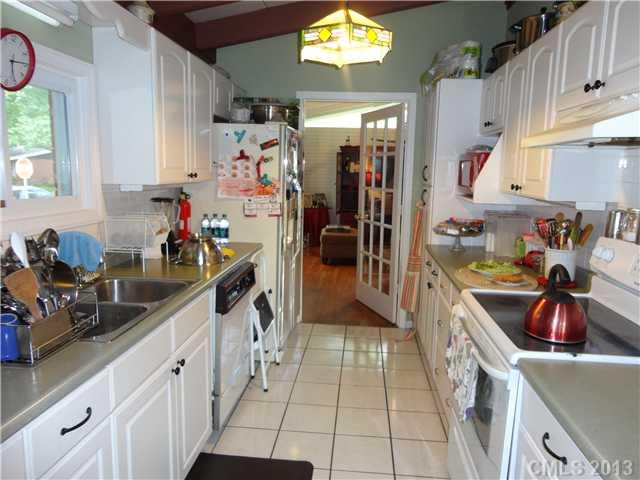 1400 Hartford Avenue Charlotte NC 28209
