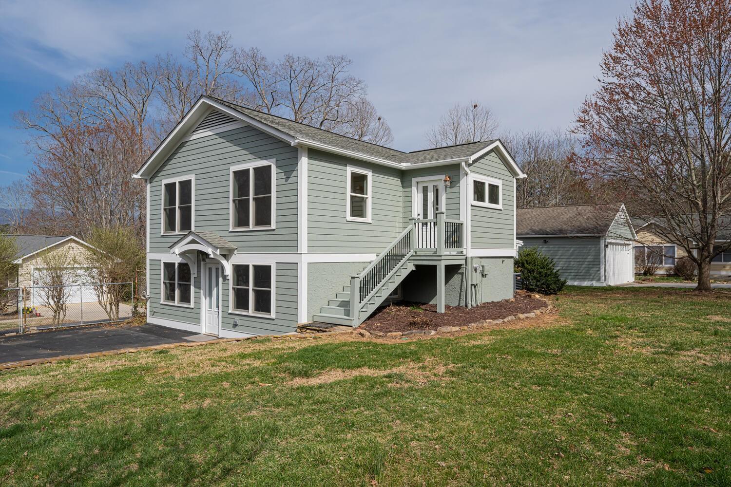24 Browndale Road Asheville NC 28805