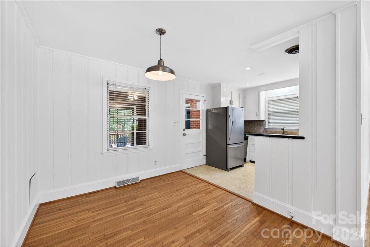 5413 Gwynne Avenue Charlotte NC 28205