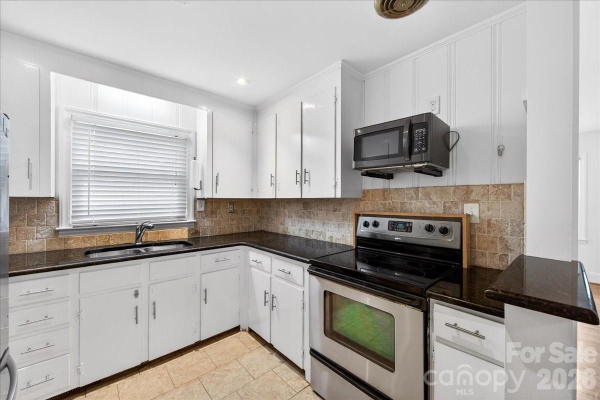 5413 Gwynne Avenue Charlotte NC 28205