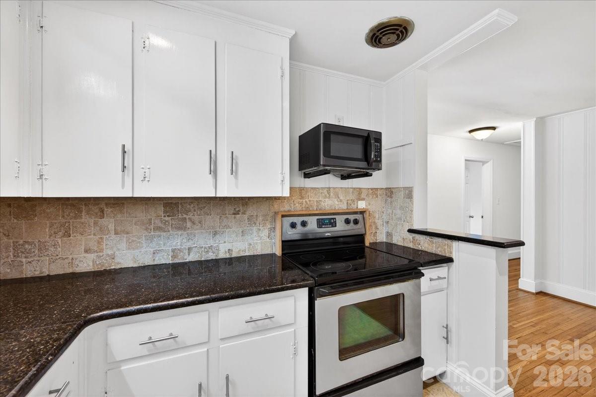 5413 Gwynne Avenue Charlotte NC 28205