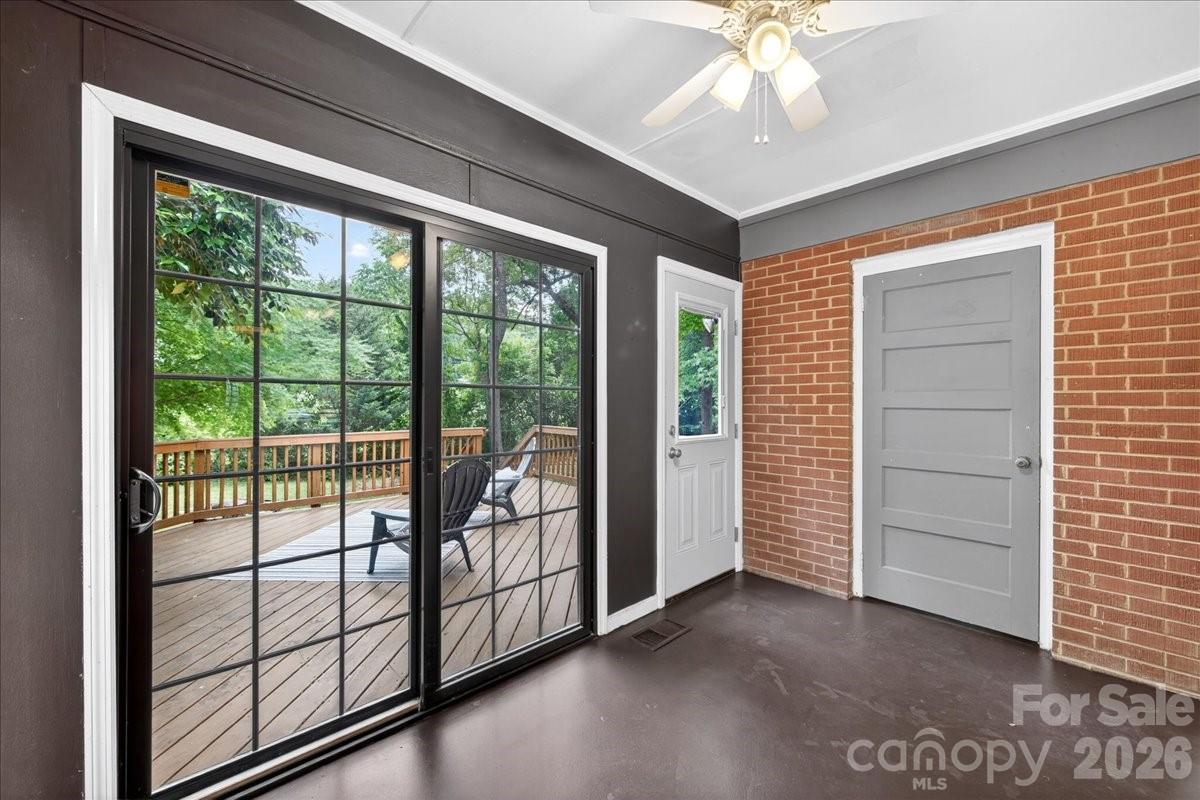 5413 Gwynne Avenue Charlotte NC 28205