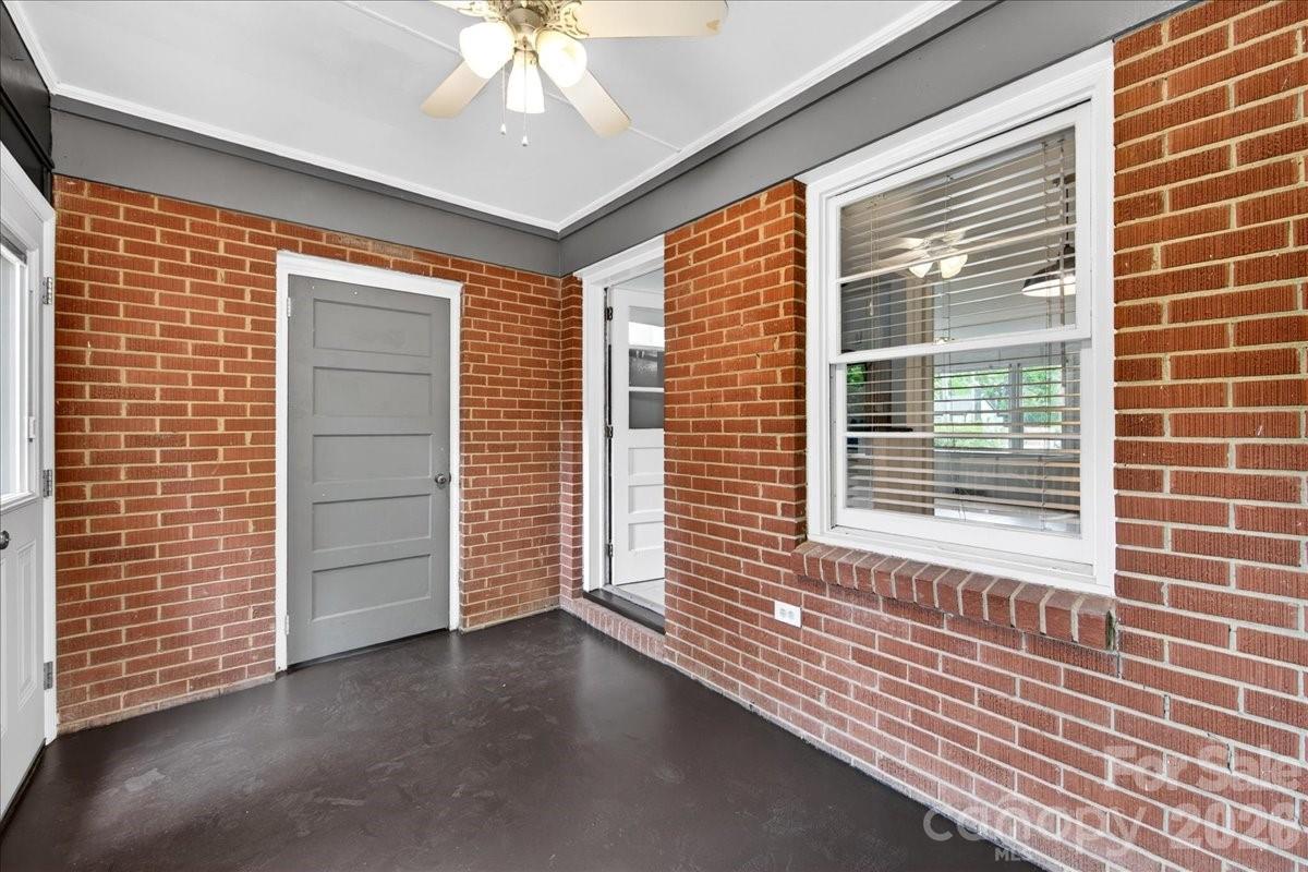 5413 Gwynne Avenue Charlotte NC 28205