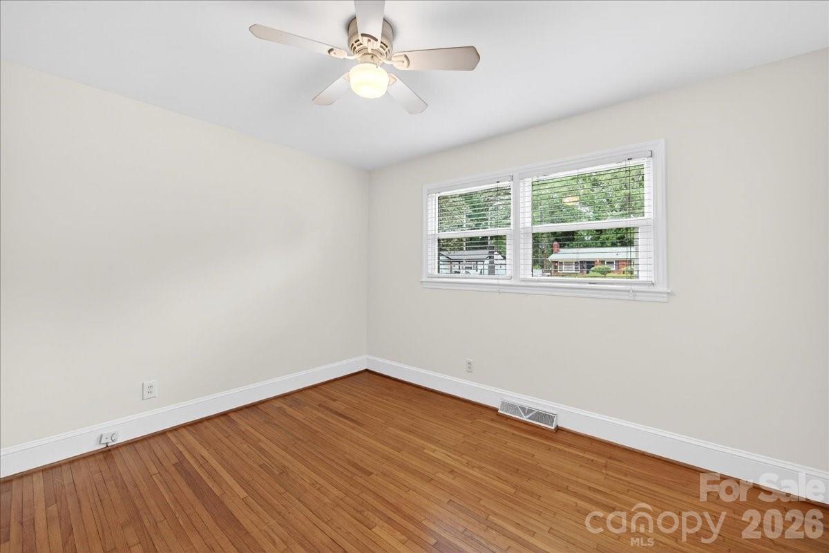 5413 Gwynne Avenue Charlotte NC 28205