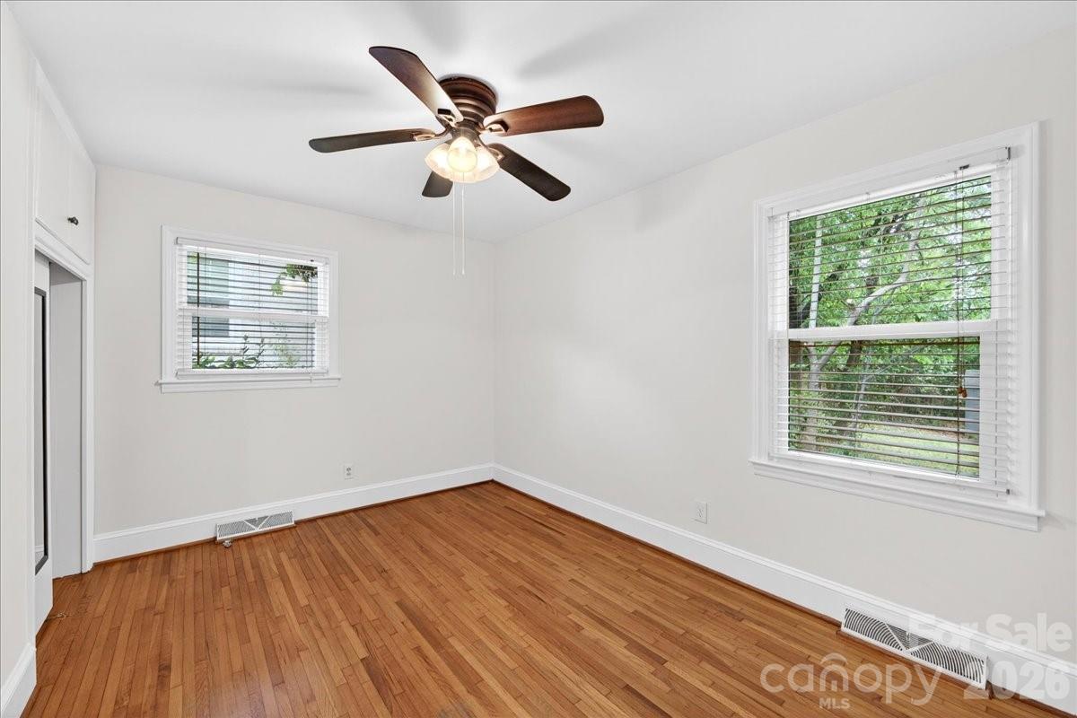 5413 Gwynne Avenue Charlotte NC 28205